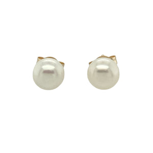 Add a touch of timeless sophistication to your jewellery collection with these pre-owned 9ct yellow gold and pearl button stud earrings, offering understated elegance for any occasion, featuring:

Design: Classic button-style studs, each showcasing a lustrous round pearl for a refined and graceful look.
Material: Crafted in 9-carat yellow gold, the warm tone of the setting complements the soft sheen of the pearls beautifully.
