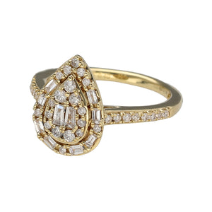 Preowned 9ct Yellow Gold & Diamond Set Teardrop Halo Cluster Ring in size I with the weight 2 grams. The front of the ring is 13mm high