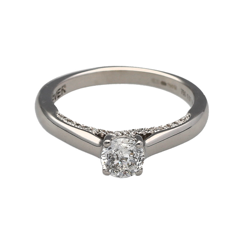 18ct White Gold & Diamond Set Solitaire Ring