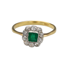 Load image into Gallery viewer, 18ct Gold Diamond &amp; Emerald Set Vintage Style Cluster Ring
