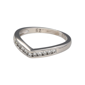 Preowned 18ct White Gold & Diamond Set Wishbone Ring in size N with the weight 3.50 grams. There is approximately 0.25ct of diamond content in total and the band is 3mm wide