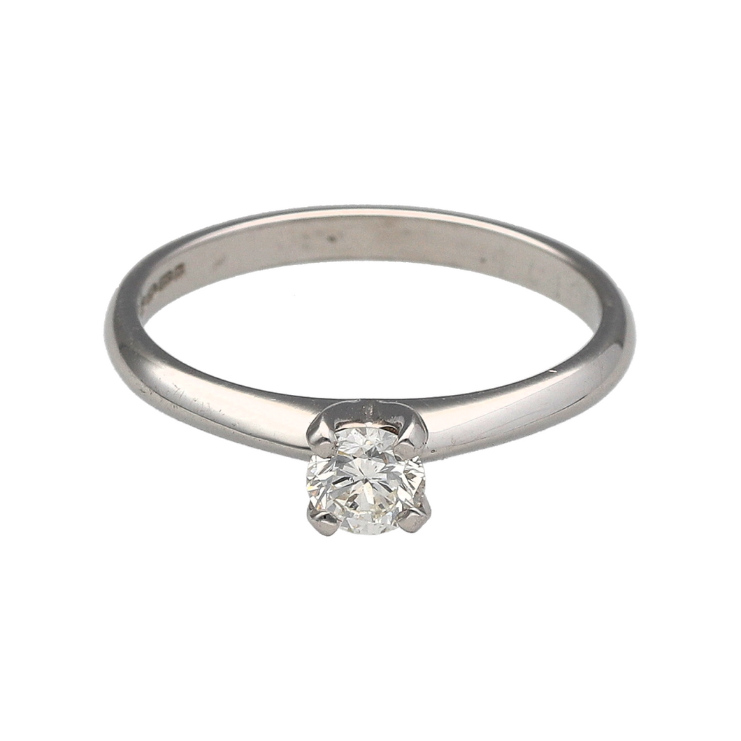 18ct White Gold & Diamond Set Solitaire Ring