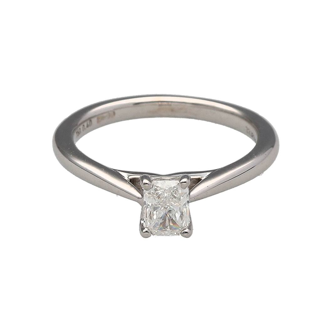 18ct White Gold & Diamond Set Solitaire Ring