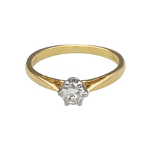 Load image into Gallery viewer, 18ct Gold &amp; Diamond Set Solitaire Ring
