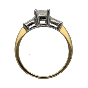 18ct Gold & Diamond Set Solitaire Ring