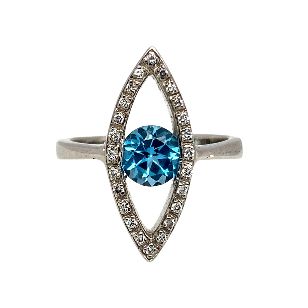 18ct White Gold Diamond & Blue Topaz Dress Ring