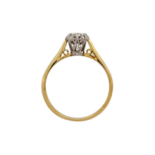 Load image into Gallery viewer, 18ct Gold &amp; Diamond Set Solitaire Ring
