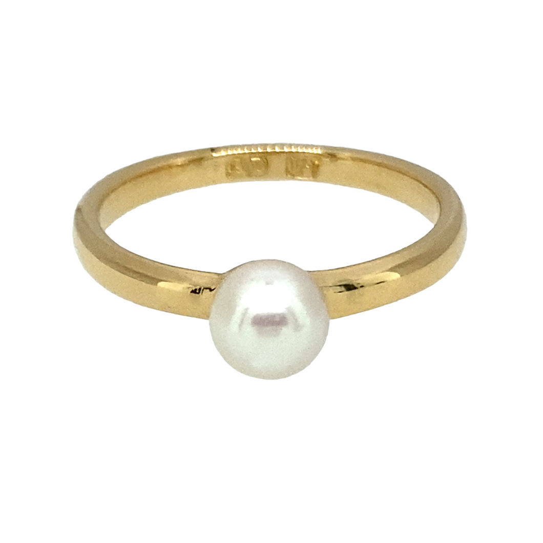 18ct Gold & Pearl Set Ring